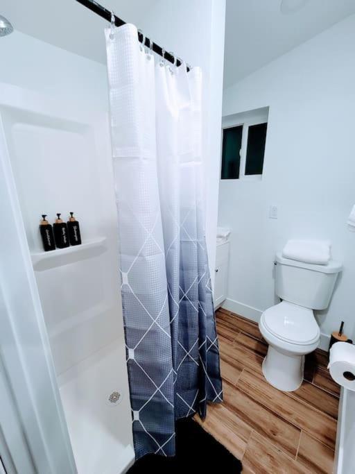 Phoenix Retreat - Studio With King Bed - 10 Min From Airp - Unit C Luaran gambar